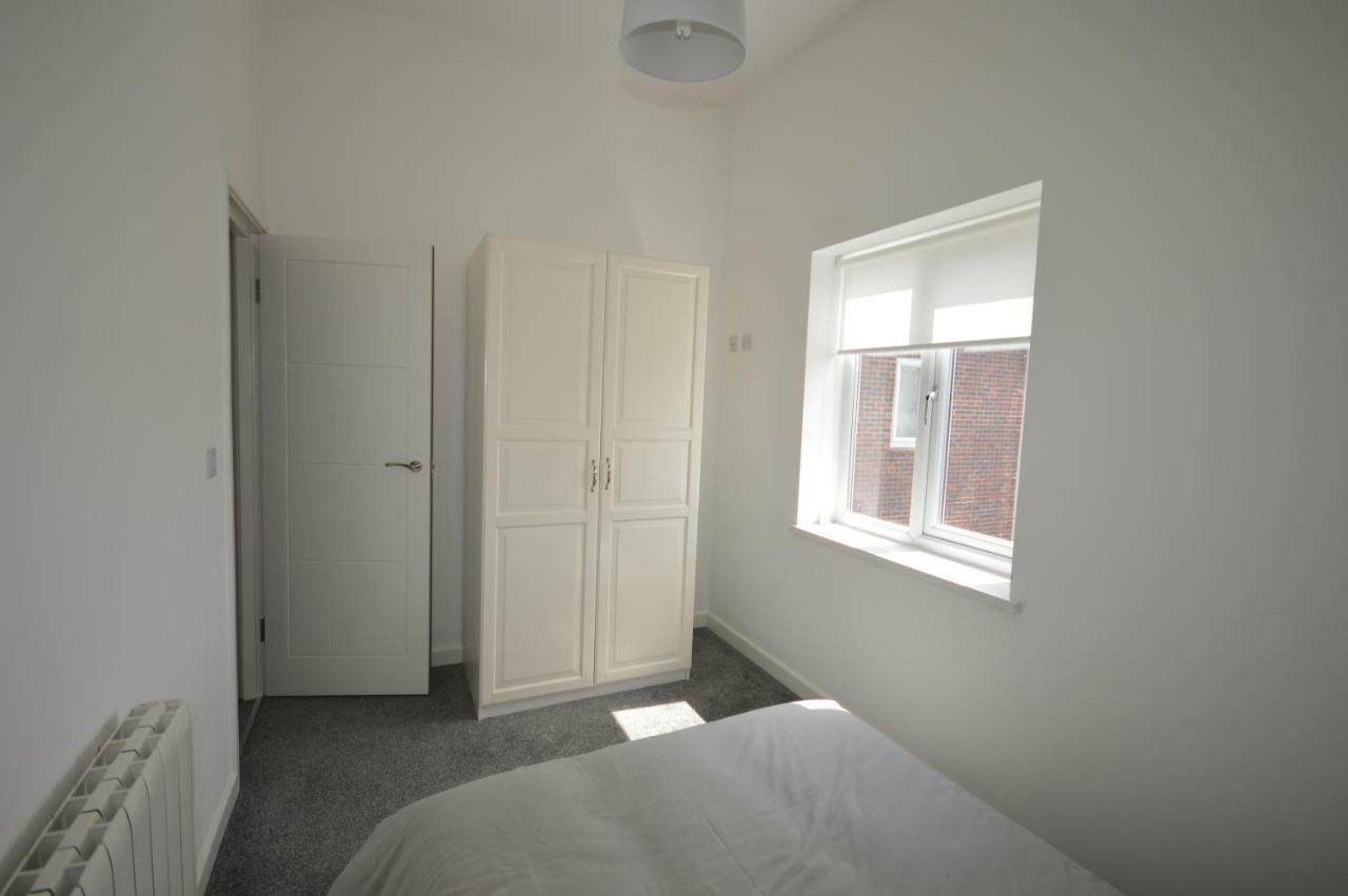 Sunderland Short Stays 2 Bedroom Apartment Free Parking Fulwell Sr6 Exterior photo
